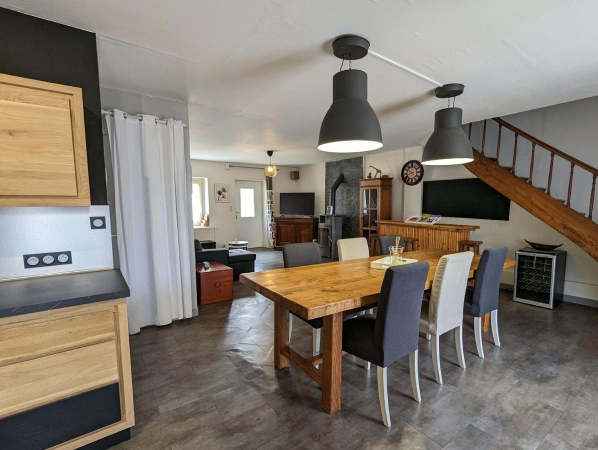 La Talonniere, Maison De Village Avec Terrasse Et 3 Chambres Messas Екстериор снимка