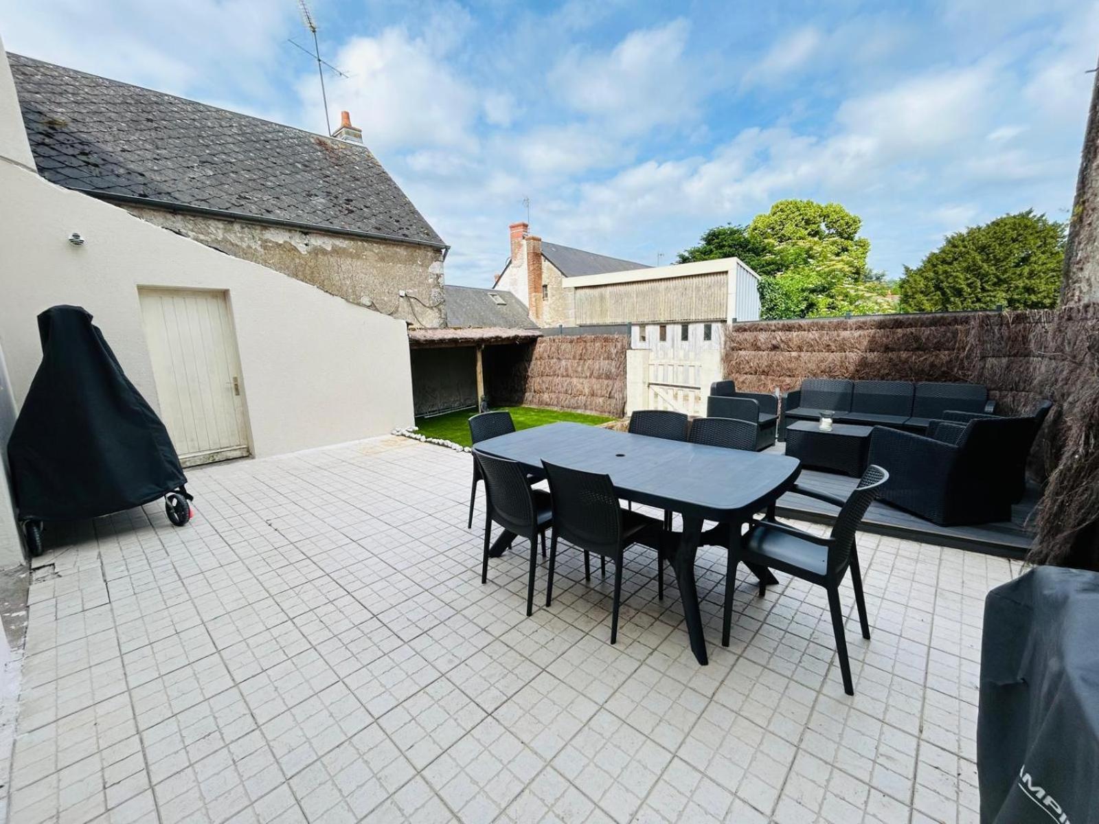 La Talonniere, Maison De Village Avec Terrasse Et 3 Chambres Messas Екстериор снимка